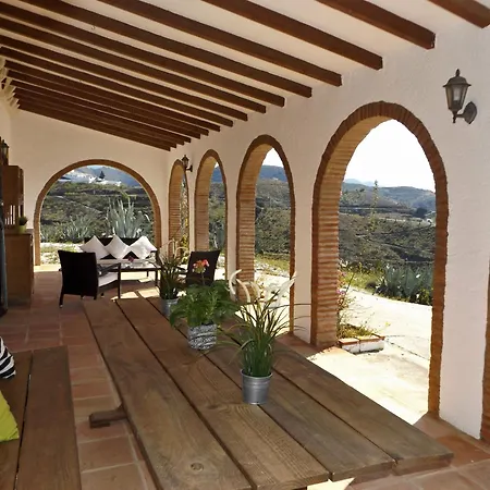 Feriehus Casa Siete Arcos Mit Ueberdachter Terrasse Sedella