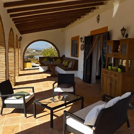 Casa Siete Arcos Mit Ueberdachter Terrasse Hébergement de vacances Sedella